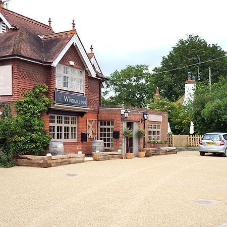 The Windmill Inn Horsham Bagian luar foto